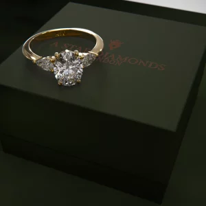 Women Engagement Rings in london 